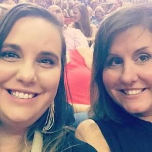 Meet your Posher, Aimee